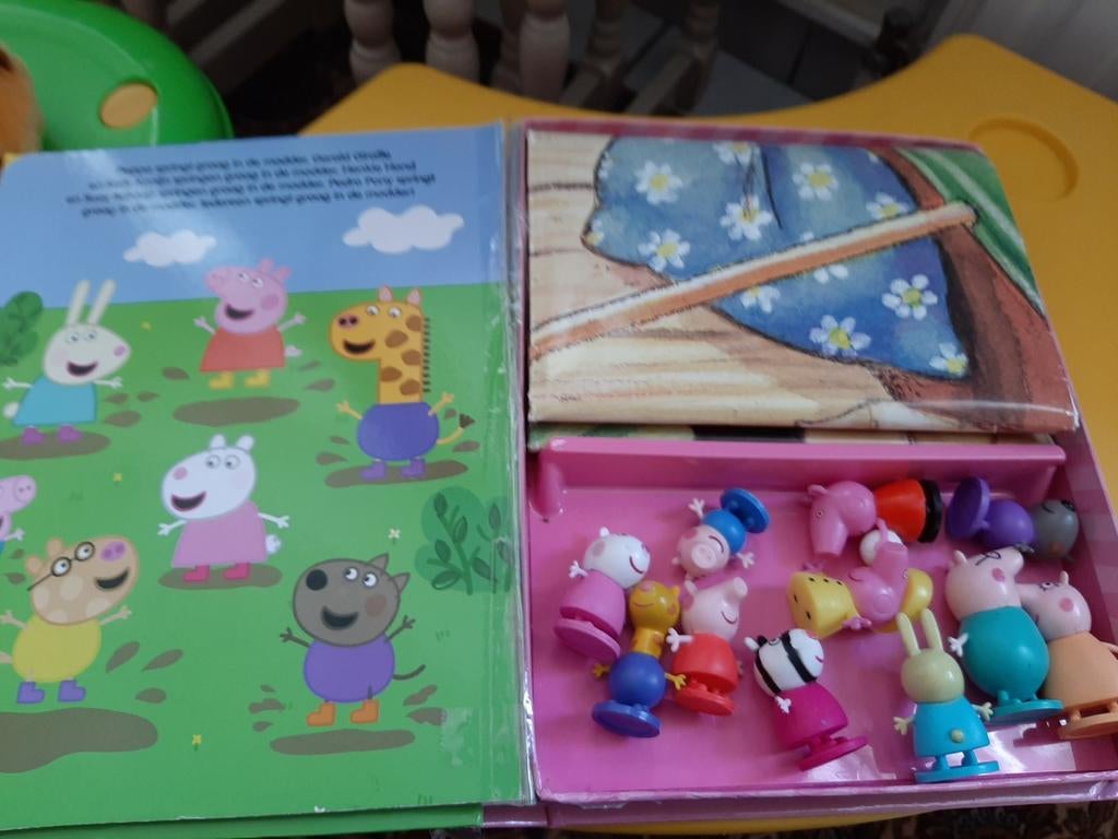 Peppa pig actief lezen, Kinderen en Baby's, Ophalen of Verzenden, Zo goed als nieuw