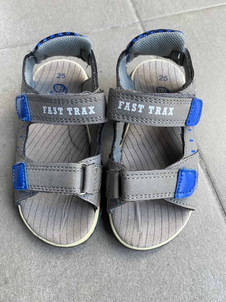 OKidoki sandalen grijs - maat 25 *NIEUW*, Kinderen en Baby's, Overige typen, Nieuw, Ophalen of Verzenden, Okidoki