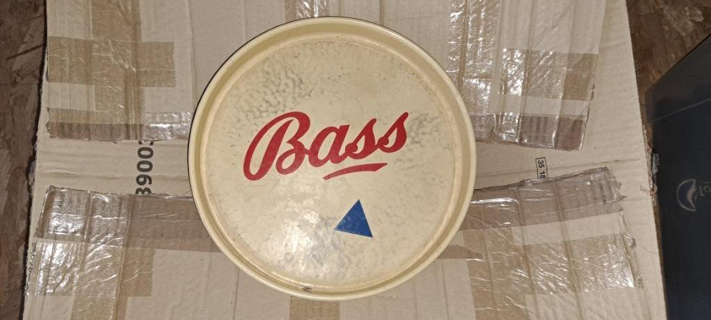 BASS geëmailleerd dienblad, Verzamelen, Merken en Reclamevoorwerpen, Ophalen, Gebruikt, Gebruiksvoorwerp