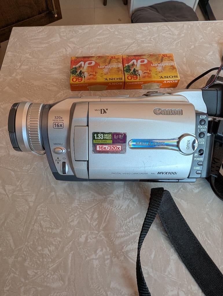 Canon MVX 100i, filmcamera, Ophalen, 1980 tot heden, Filmcamera