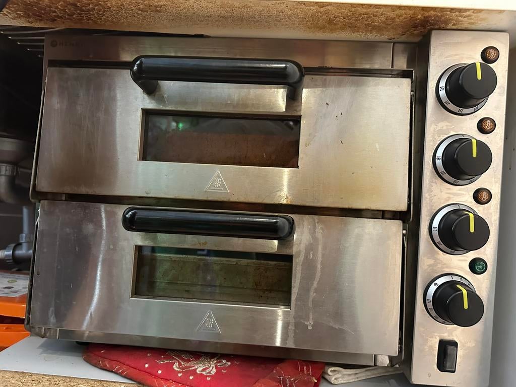 Handy Pizza Oven Professional, Ophalen, Zo goed als nieuw
