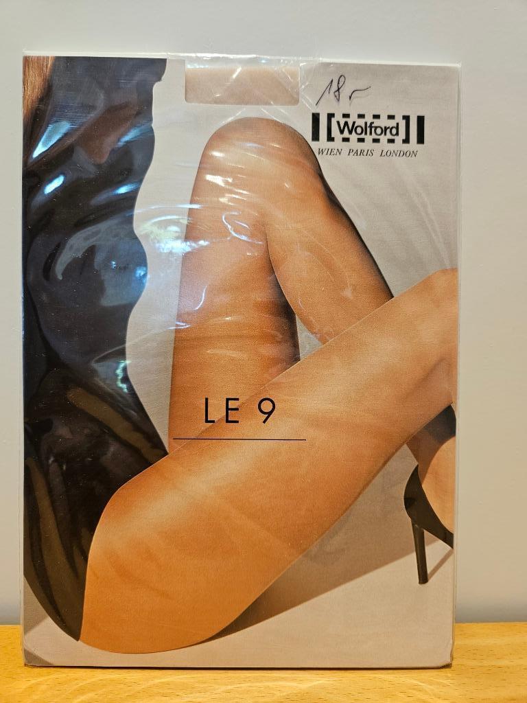 Wolford Le 9 panty - huidskleur - L, Kleding | Dames, Nieuw, Ophalen of Verzenden, Maat 44/46 (L), Wolford