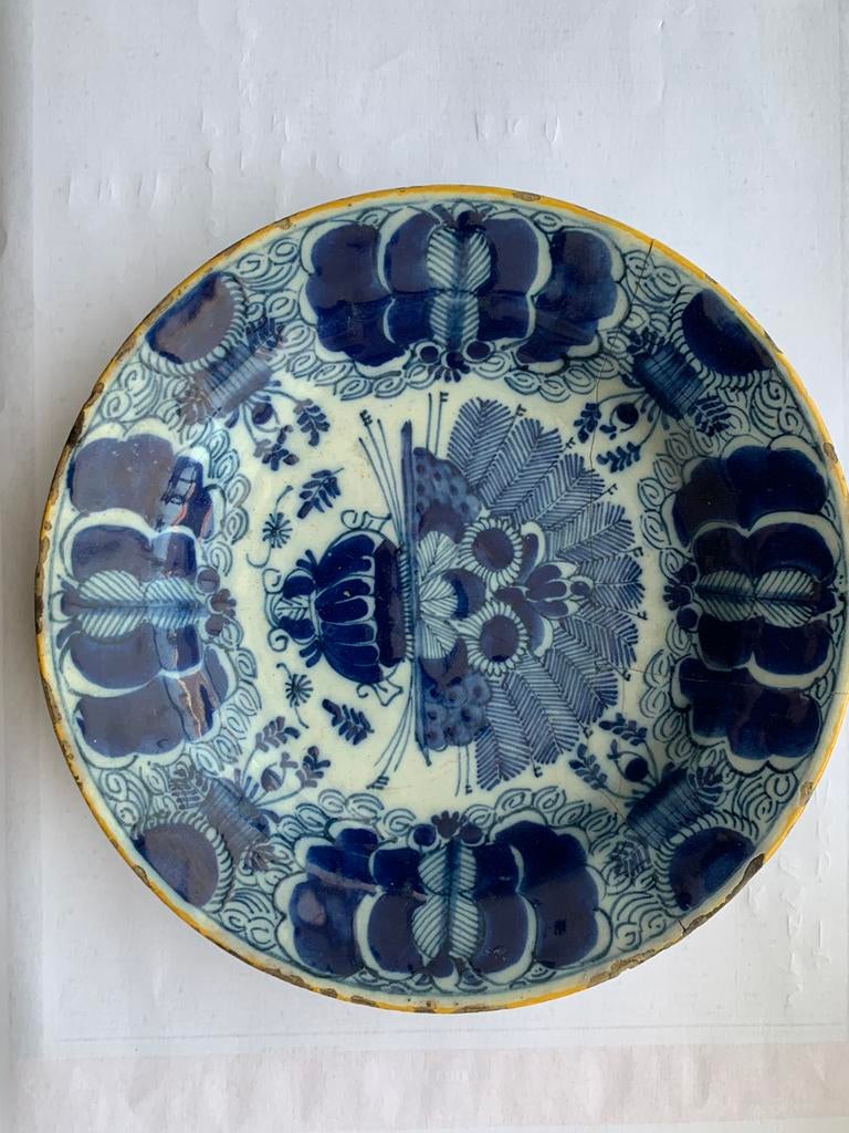 Delft aardewerk bordje, zgn. Pauwenstaart! Diameter 16,8 cm, Antiek en Kunst, Antiek | Keramiek en Aardewerk, Ophalen of Verzenden