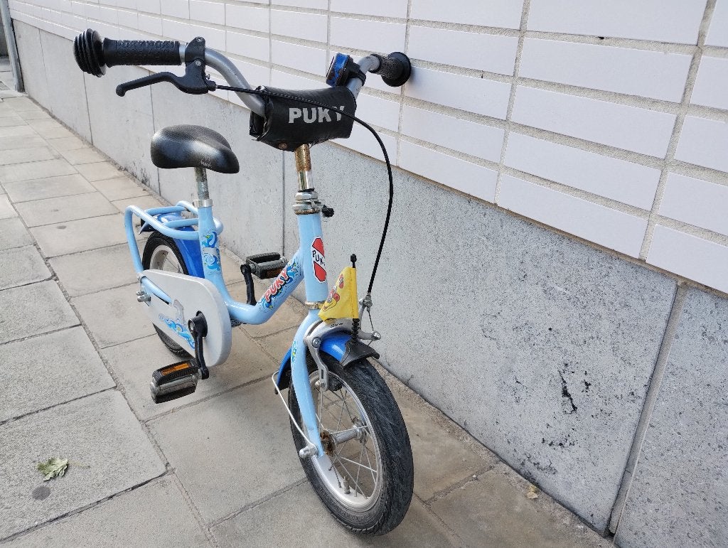 vélo enfant PUKY 12" bleu, Vélos & Vélomoteurs, Vélos | Vélos pour enfant, Stabilisateurs, Frein à rétropédalage, Enlèvement, Utilisé