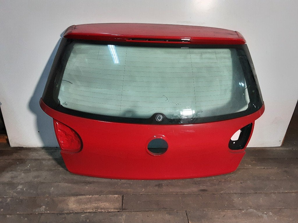HAYON ARRIÈRE / MALLE Volkswagen Golf V (1K1) (12202053), Autos : Pièces & Accessoires, Volkswagen, Mevr. I. Hauben, Haillon arrière