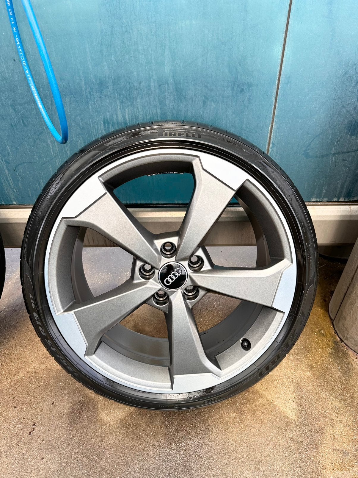 Originel 19 inch Velgen + Banden Eerste eigenaar €1200, 4 Saisons, Véhicule de tourisme, Utilisé, Jante(s)