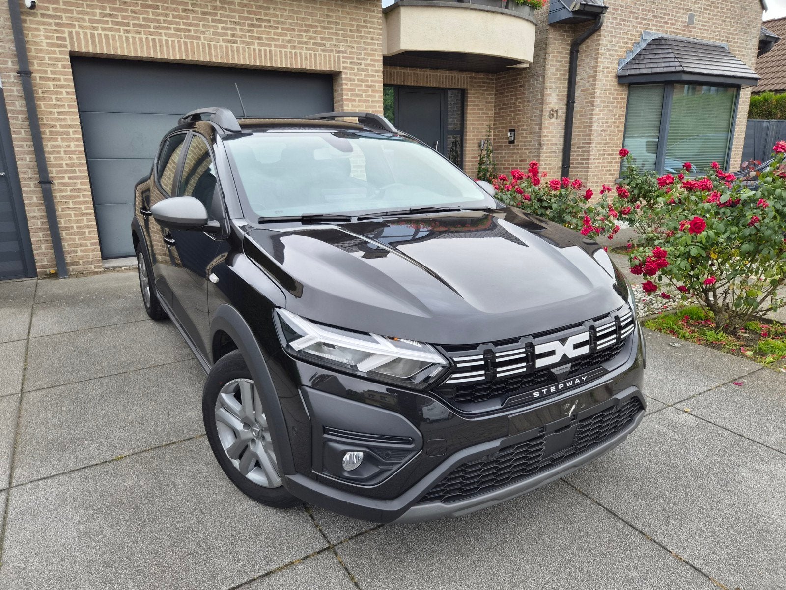 Dacia Sandero Stepway 1.0 TCe / AUTOMAAT / PANO / CAMERA, Autos, Dacia, Achat, Euro 6, Entreprise, Carnet d'entretien