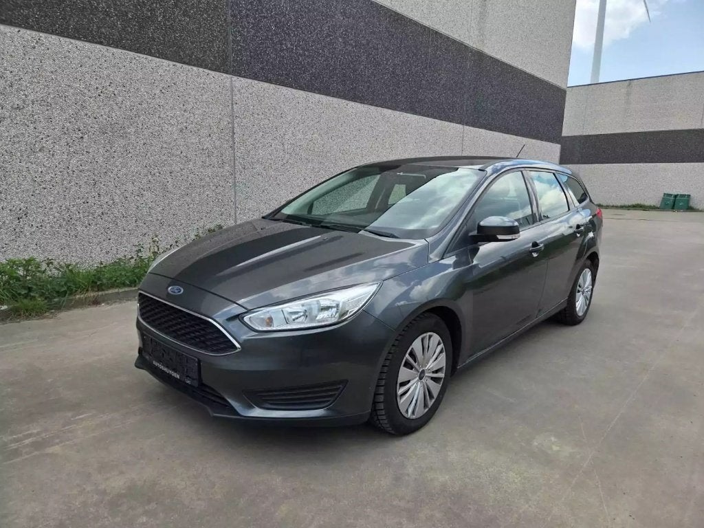 Ford Focus Essence 92 kW, Autos, Focus, Argent ou Gris, Achat, Euro 6