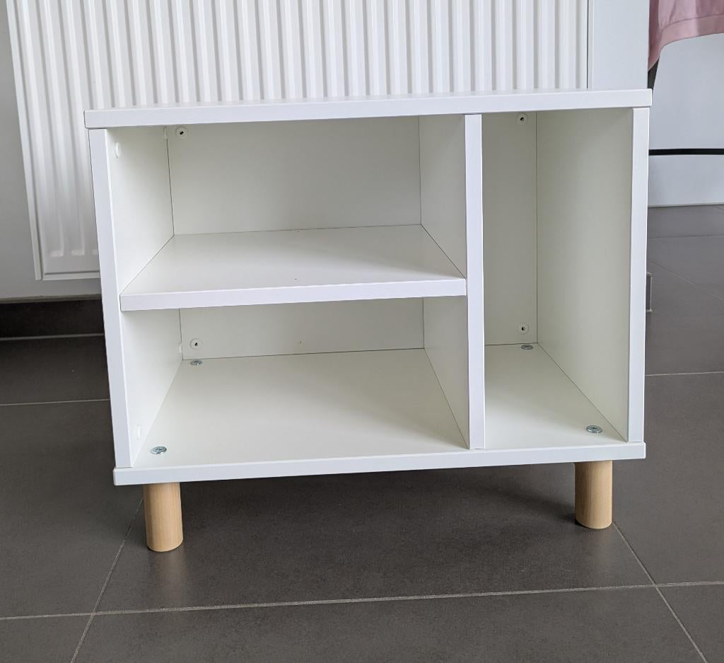 Nachtkastje Ikea smussla, Huis en Inrichting, Slaapkamer | Nachtkastjes, Ophalen, Minder dan 45 cm, Zo goed als nieuw, Minder dan 55 cm