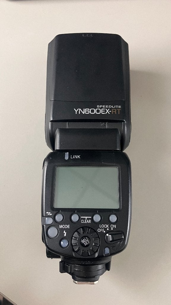 Voor Canon: 3 Yongnuo flitsers + transmitter + batt + lader, Ophalen, Canon, Yongnuo, Externe flitser