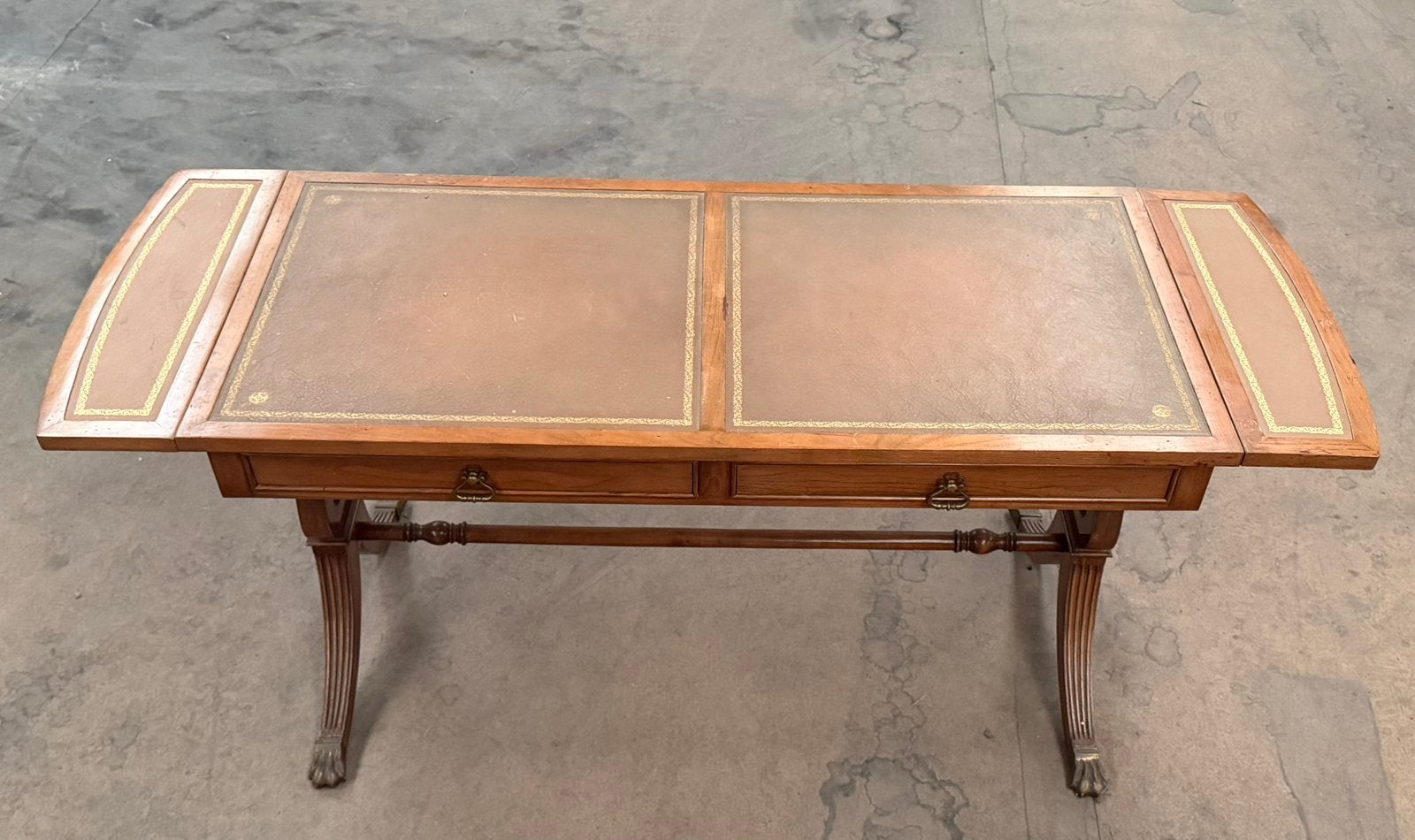 Klassieke schrijftafel /bureau – leder, 2 laden & klapbladen, Antiek en Kunst, Ophalen