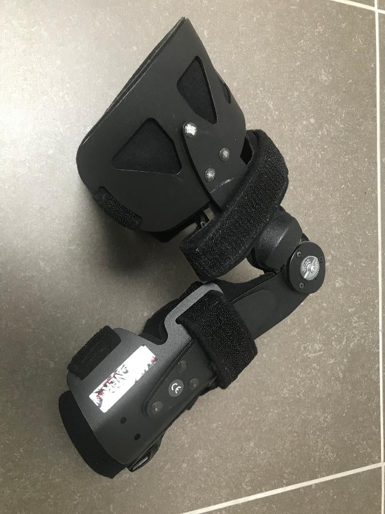 Genouillère gauche orthopédique - Bledsoe Aligner, Enlèvement ou Envoi, Comme neuf
