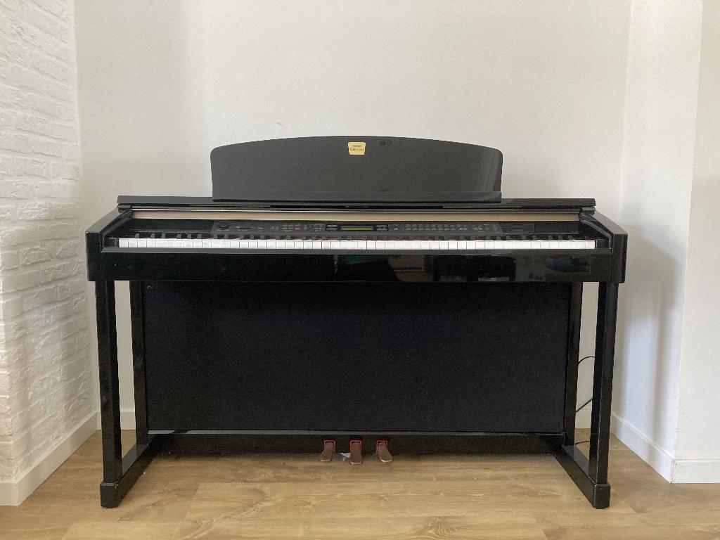 Digitale piano Yamaha Clavicola, Ophalen, Gebruikt, Zwart, Piano