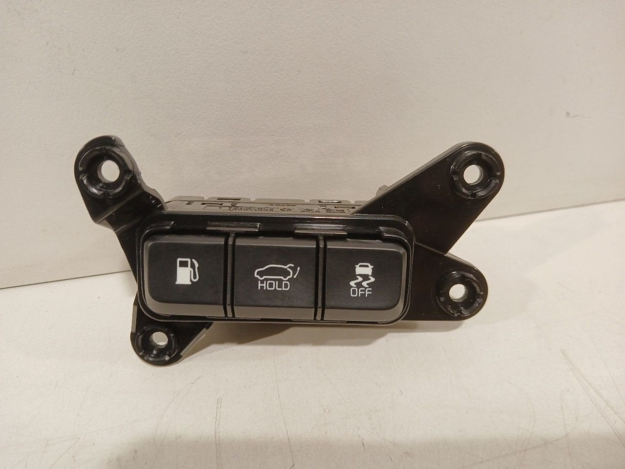 Kofferdeksel schakelaar Kia Optima, Onderdelen@venauto.nl, Van der Ven Autorecycling B.V., Ettenseweg 76, 4706 PB Roosendaal, The Netherlands