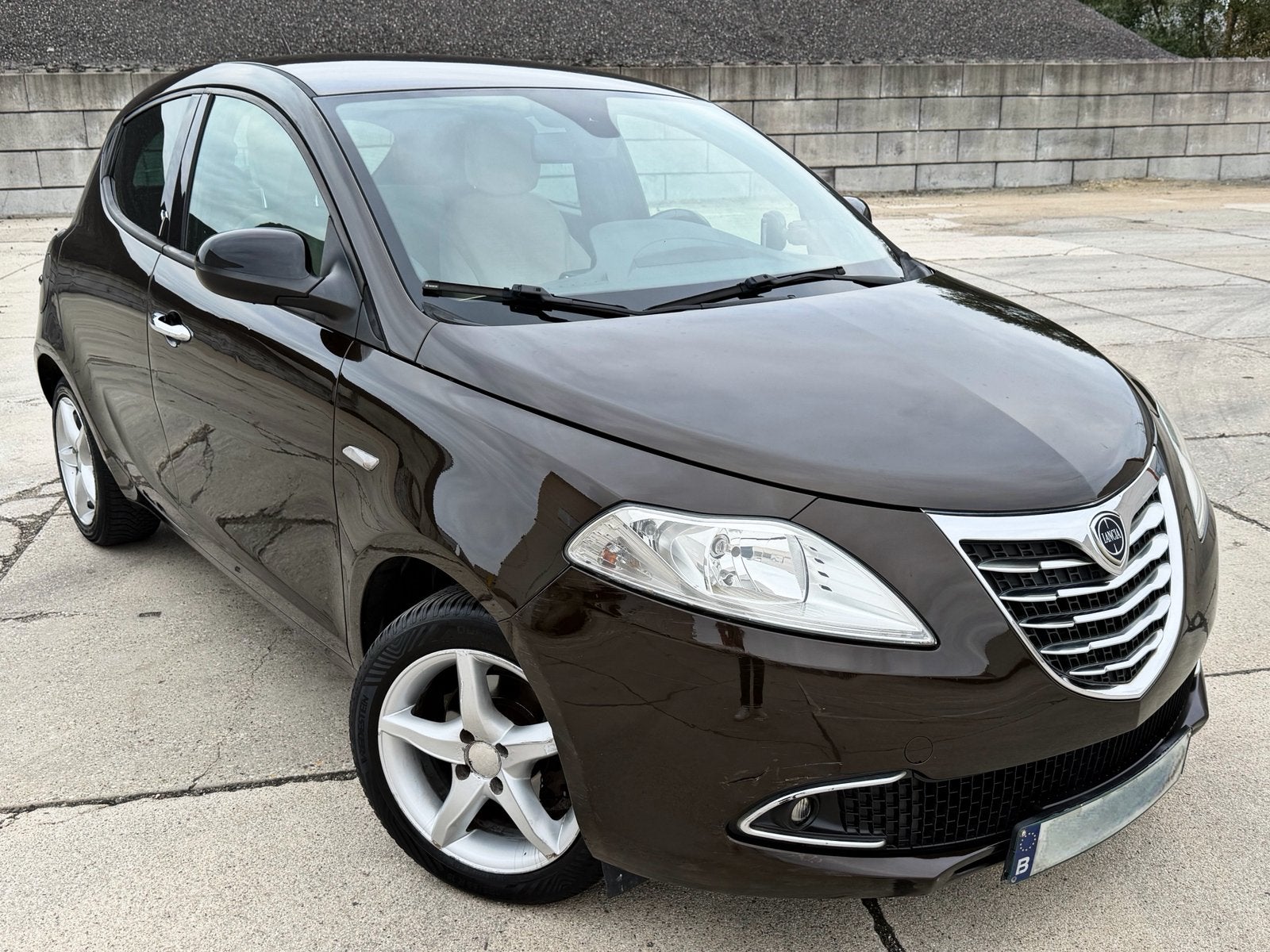 Lancia Ypsilon 1.2i benzine 143.000km Full Option 2013 Euro5, Cuir, Euro 5, Achat, Beige