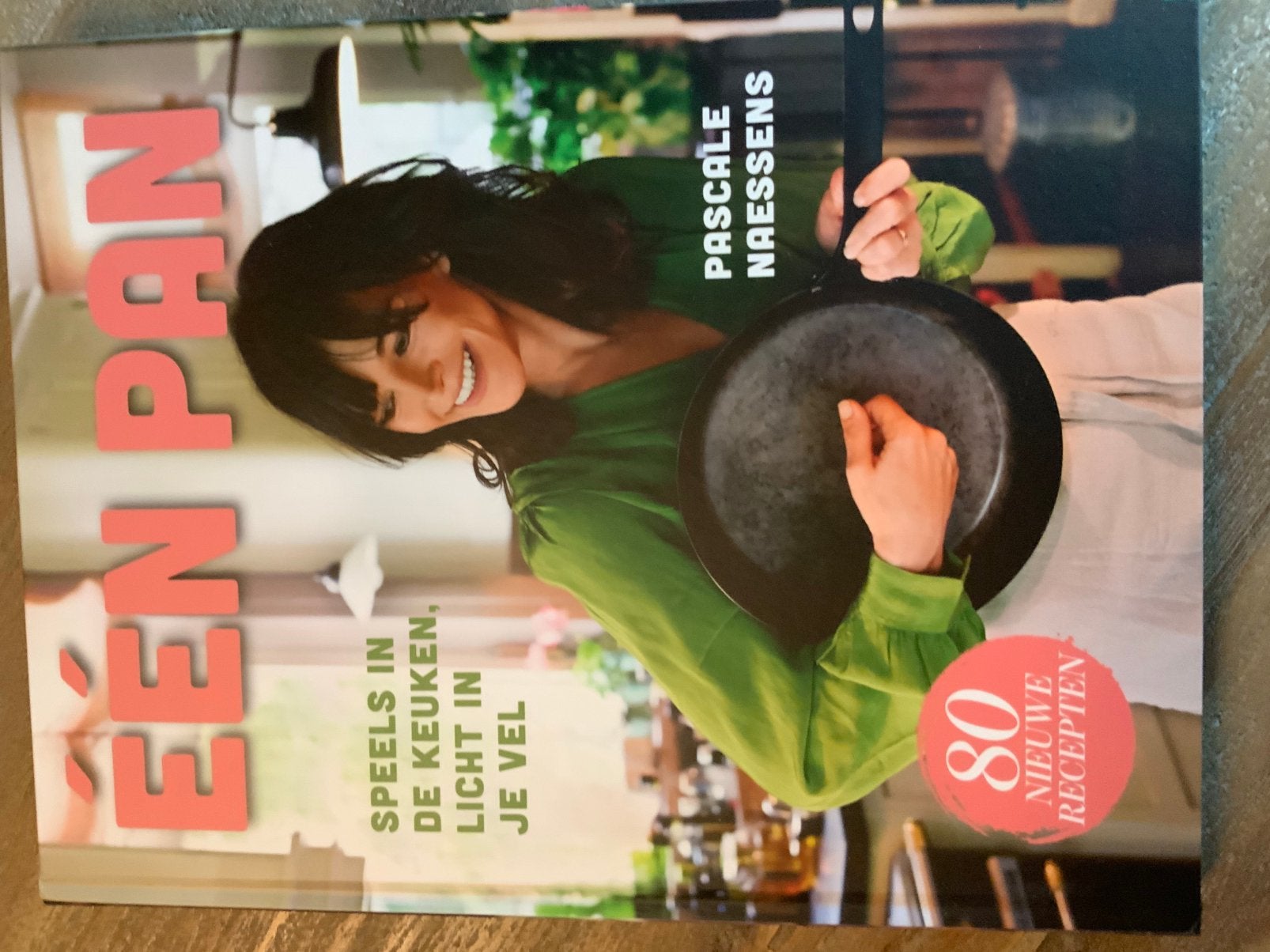 Pascale Naessens Een pan kookboek, Boeken, Ophalen, Zo goed als nieuw