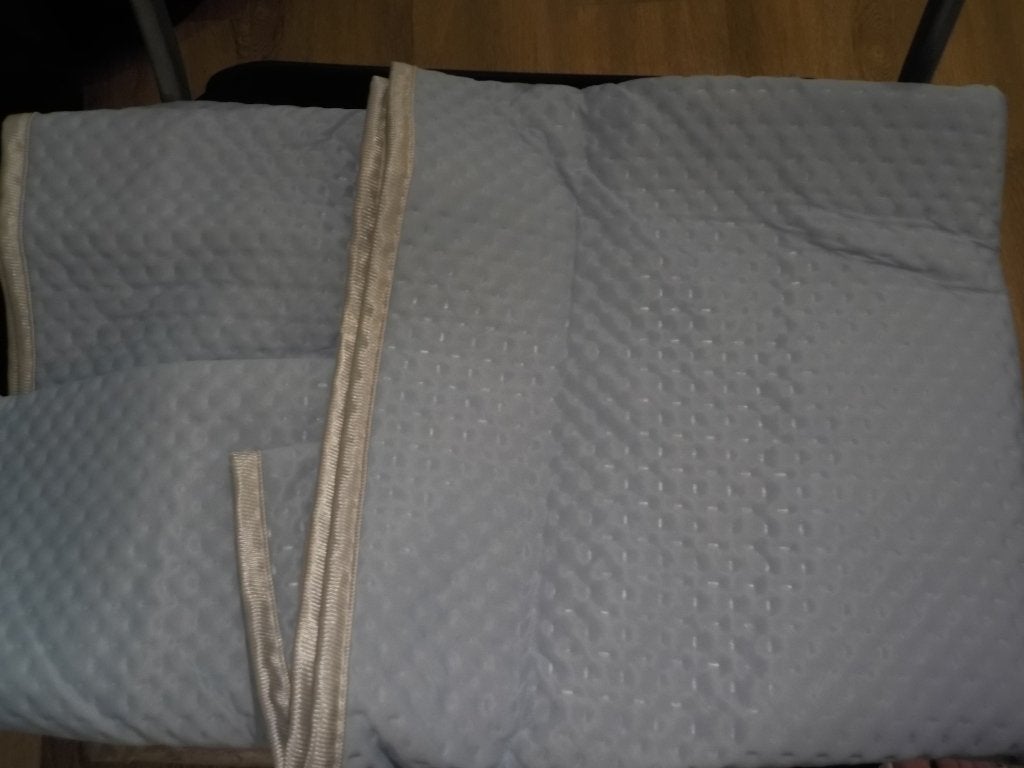 surmatelas bleu 90X200 cm (neuf) ou blanc 140X190 cm (neuf), Maison & Meubles, Chambre à coucher | Matelas & Sommiers, Neuf, Autres dimensions