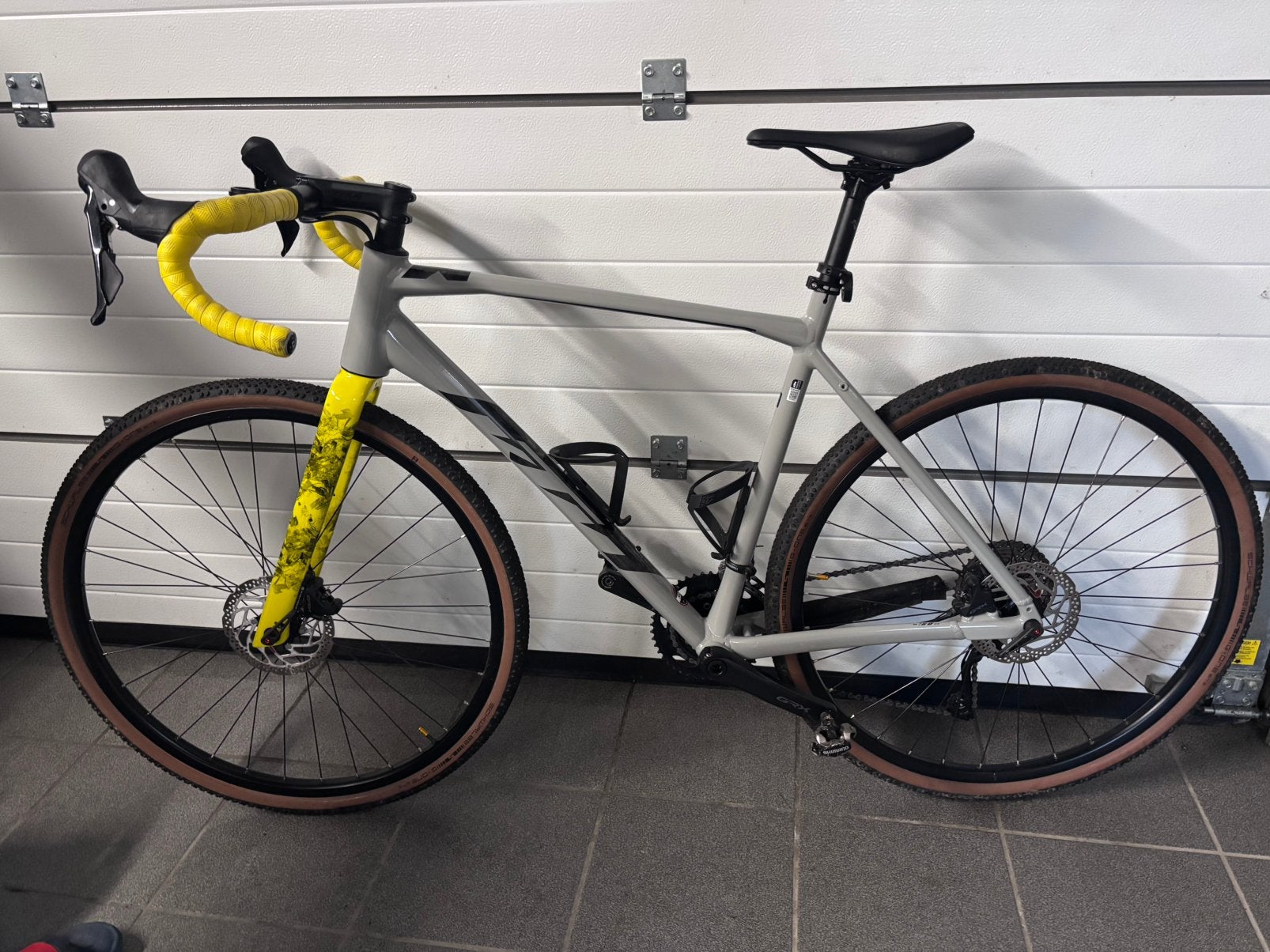 KM XSTRADA 20, Ophalen, Zo goed als nieuw