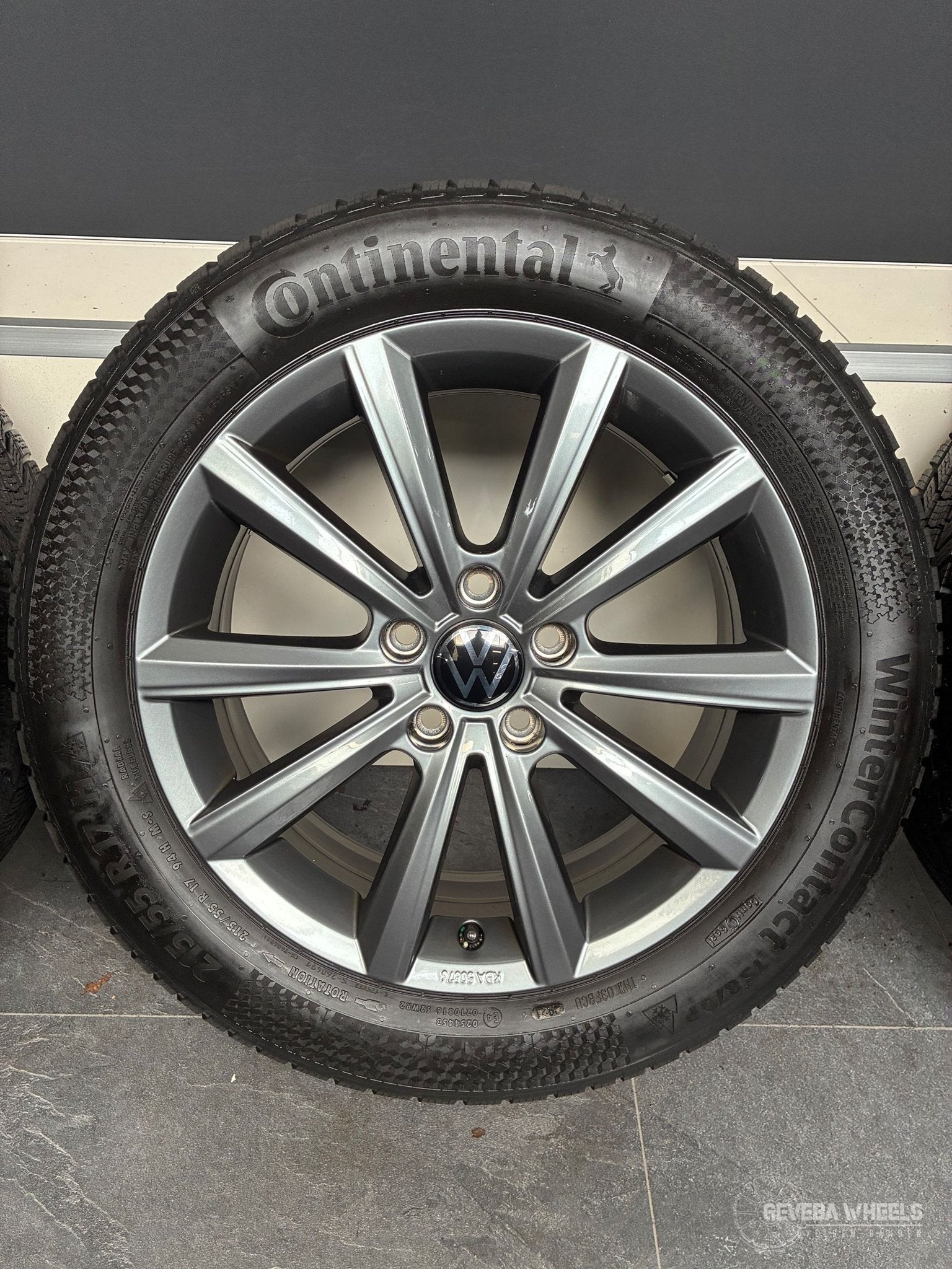 17” originele Volkswagen Passat B7 B8 velgen + winterbanden, Autos : Pièces & Accessoires, Pneus et Jantes, Véhicule de tourisme