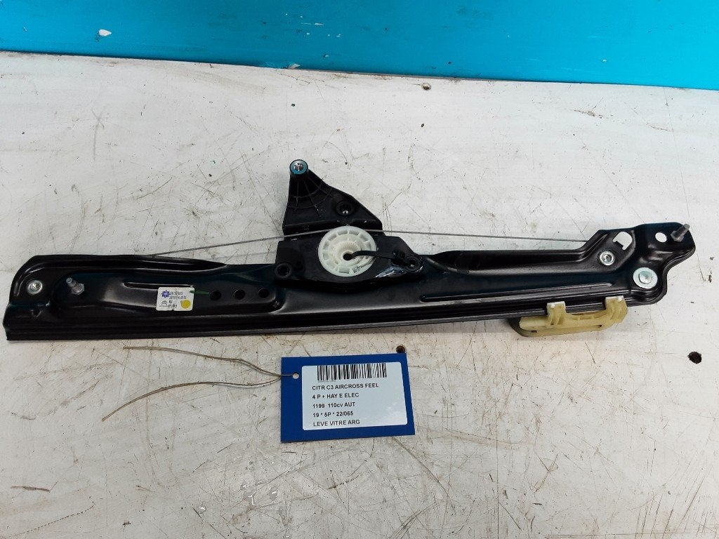 RAAMMECHANIEK LINKS ACHTER Citroën C3 Aircross I (2C / 2R), Gebruikt, Citroën, Mevr. I. Hauben, Rue de l'Espoir 34 34
4030  GRIVEGNÉE, BE