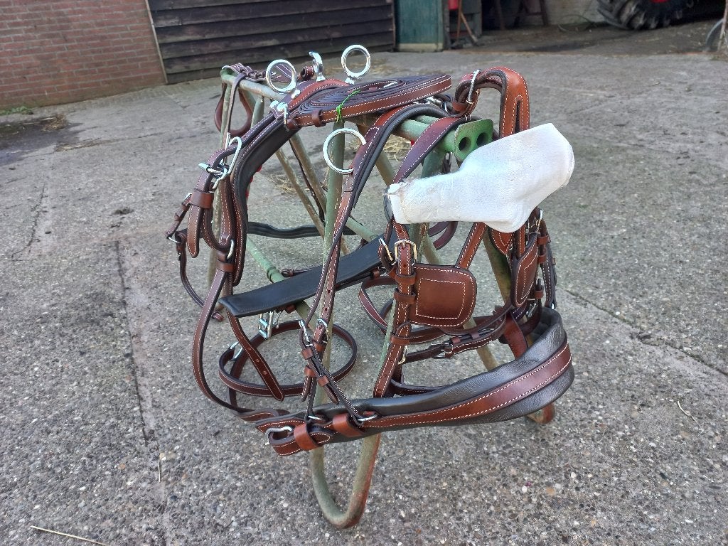 Nieuw bruin leren shetland tuig/ zwart shetland mini tuig, Dieren en Toebehoren, Ophalen, Shetlander, Bruin, Inclusief teugels