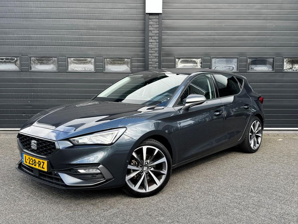 Seat Leon 1.5 eTSI 150PK Automaat FR Launch Edition | Cruise, Automaat, Zwart, Leon, Bedrijf