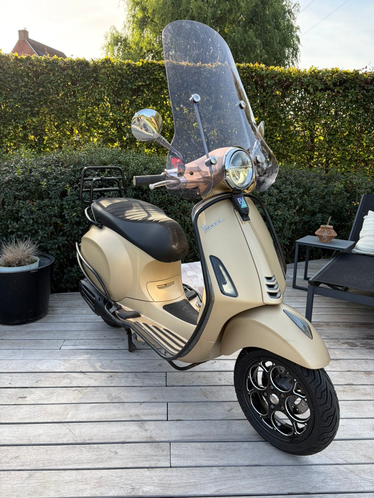 Vespa primavera A klasse, Ophalen, Zo goed als nieuw