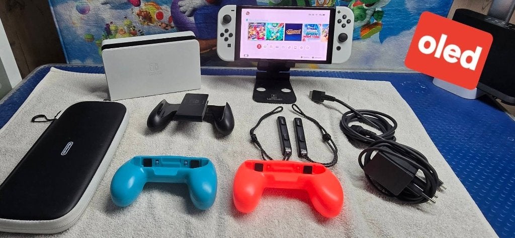 console nintendo switch OLED + 20 jeux & garantie, Consoles de jeu & Jeux vidéo, Jeux | Nintendo Switch, Enlèvement ou Envoi, Comme neuf