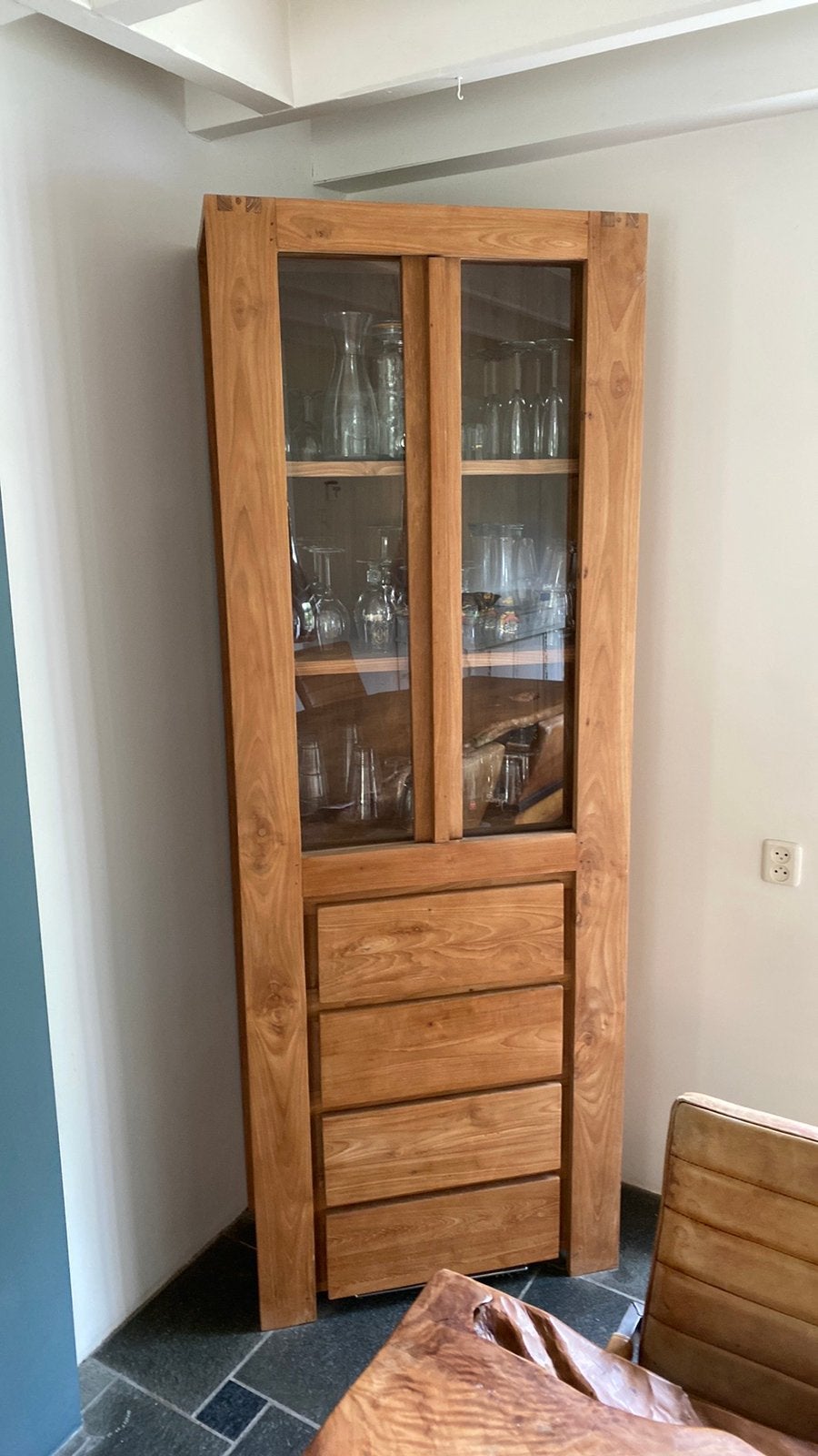 Armoire en teck avec portes coulissantes 220x80x40cm, 25 à 50 cm, Avec tablette(s), Enlèvement, Utilisé