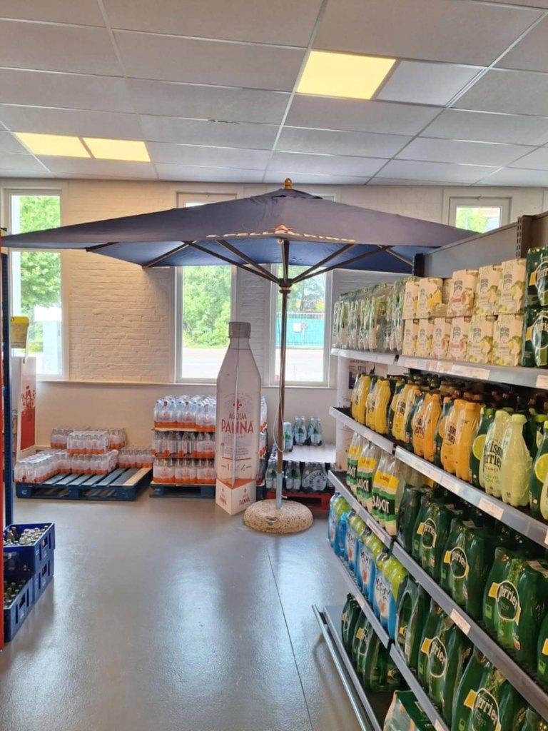 parasol  san pellegrino nog verpakt 3.5 m x 3.5 m new, Tuin en Terras, Ophalen, Nieuw