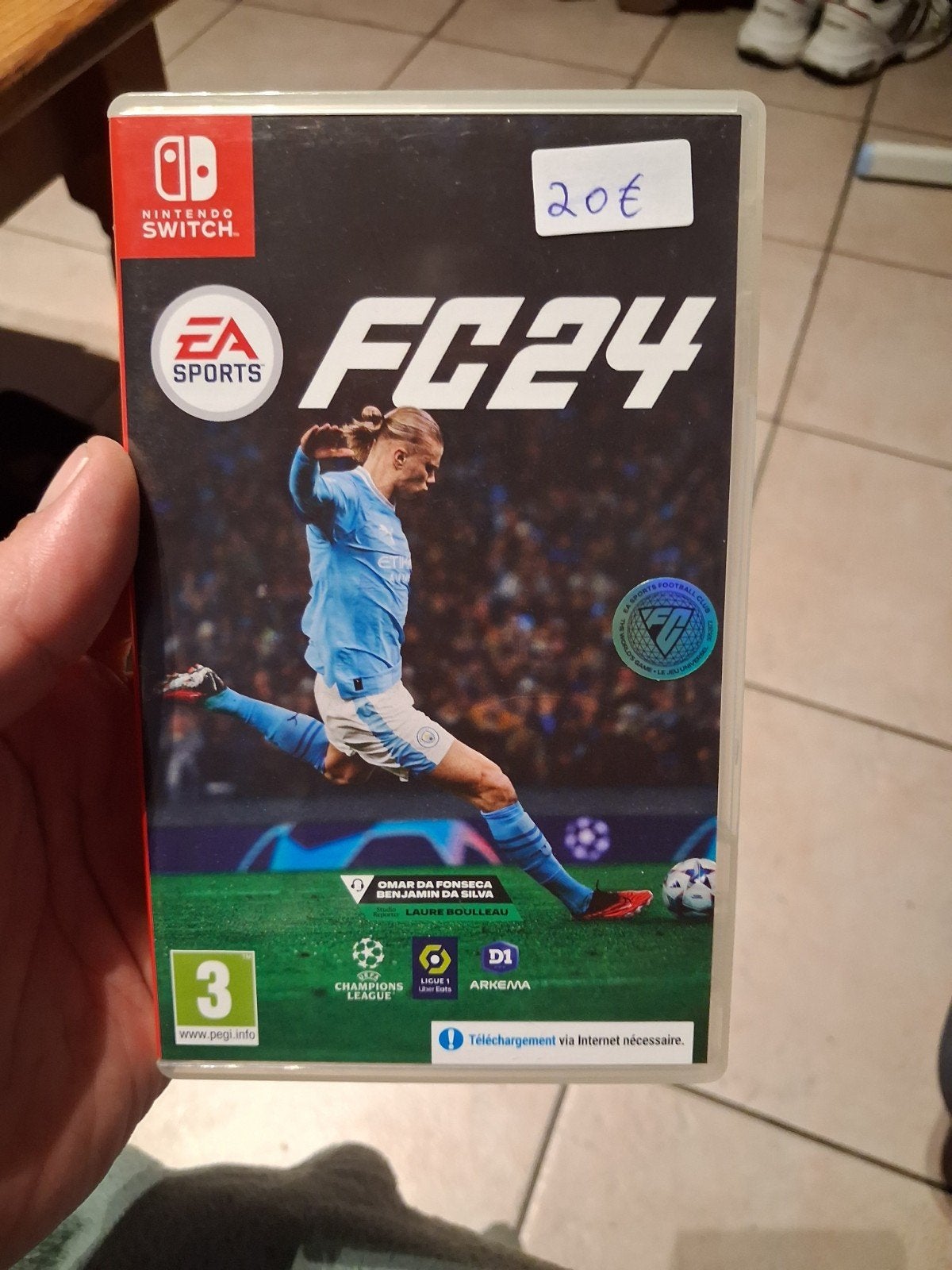 Jeux switch FC24, Enlèvement, Utilisé, À partir de 3 ans, 3 joueurs ou plus