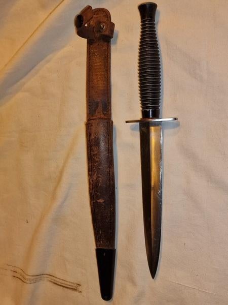 Franse Le commando dolk super Nogent (E), Verzamelen, Militaria | Algemeen, Ophalen of Verzenden, Landmacht, Mes of Dolk