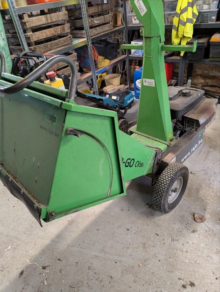 Rajo CV18e Benzinehakselaar tot 10cm, Ophalen, Gebruikt, Benzine, Rajo