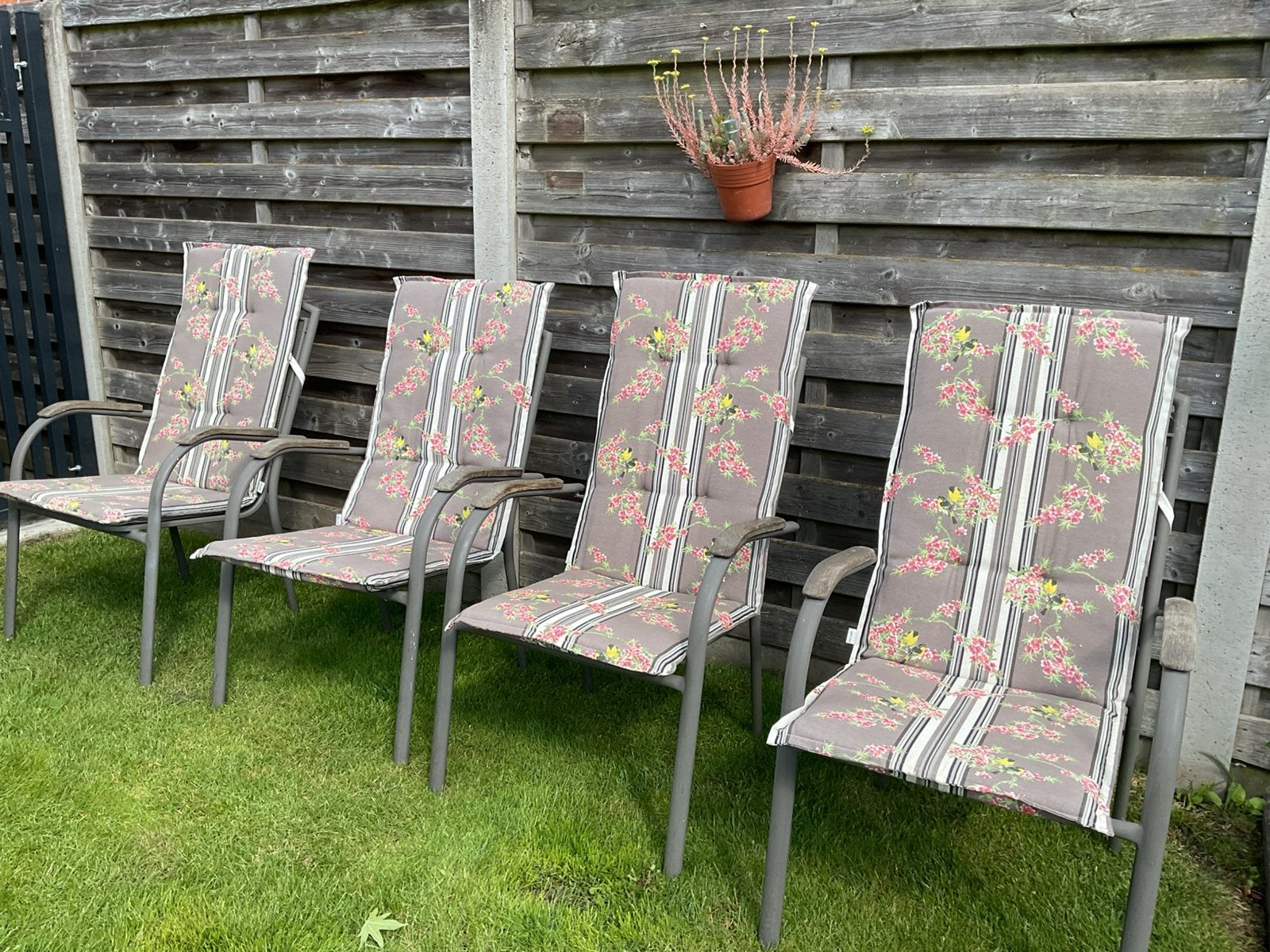 Hartman, Tuin en Terras, Ophalen, Zo goed als nieuw, Aluminium