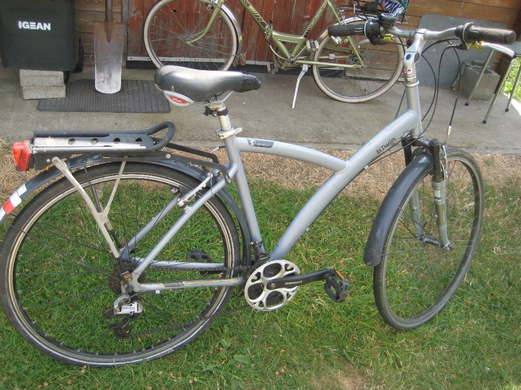 B'Twin  goed voor kotfiets  rijdt goed., Fietsen en Brommers, Fietsen | Heren | Herenfietsen, 57 tot 61 cm, Ophalen, Gebruikt