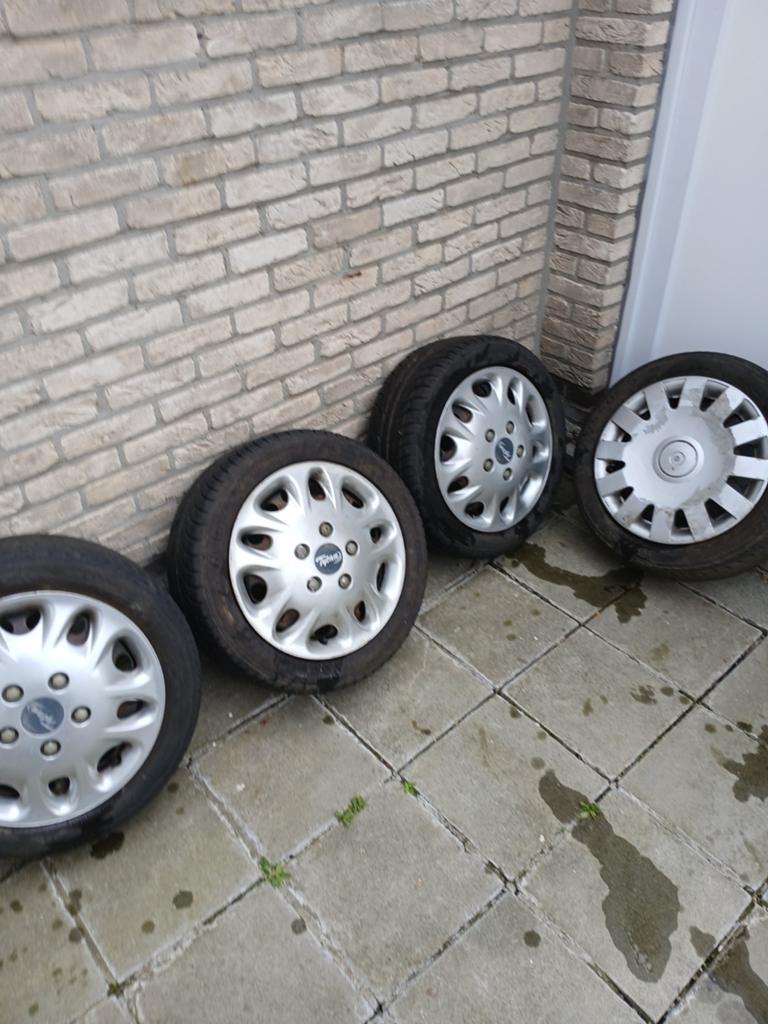 4 banden maat 190/50 R15 met goed profiel, Enlèvement, Pneu(s)