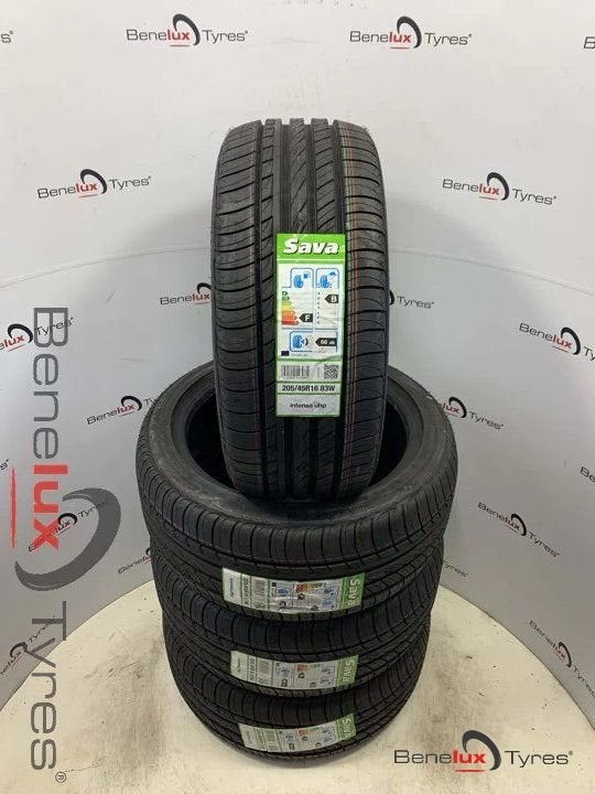 NIEUW 205/45R16 83W Sava UHP  205/45 R16 205/45/16 2054516, Autos : Pièces & Accessoires, Neuf, -, 16 pouces, Véhicule de tourisme