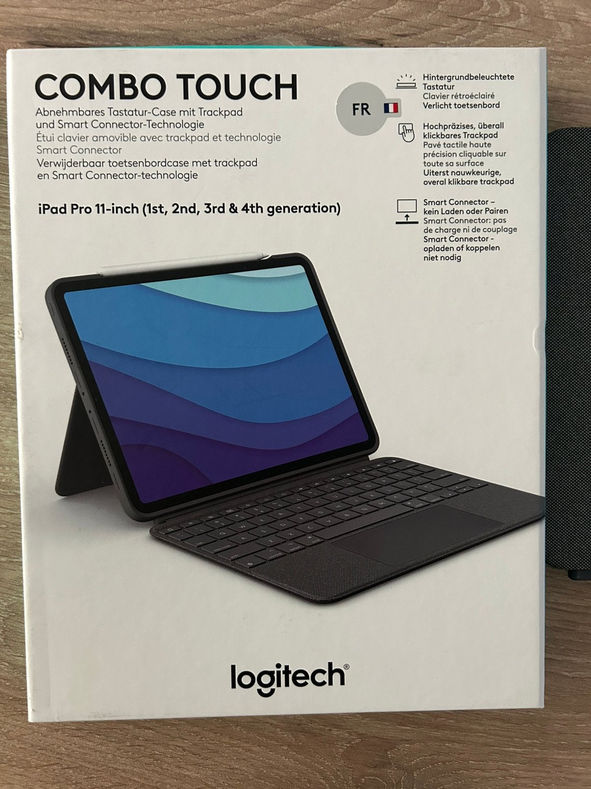 Ipad Pro toetsenbord Logitech, Ophalen of Verzenden, Zo goed als nieuw, 11 inch