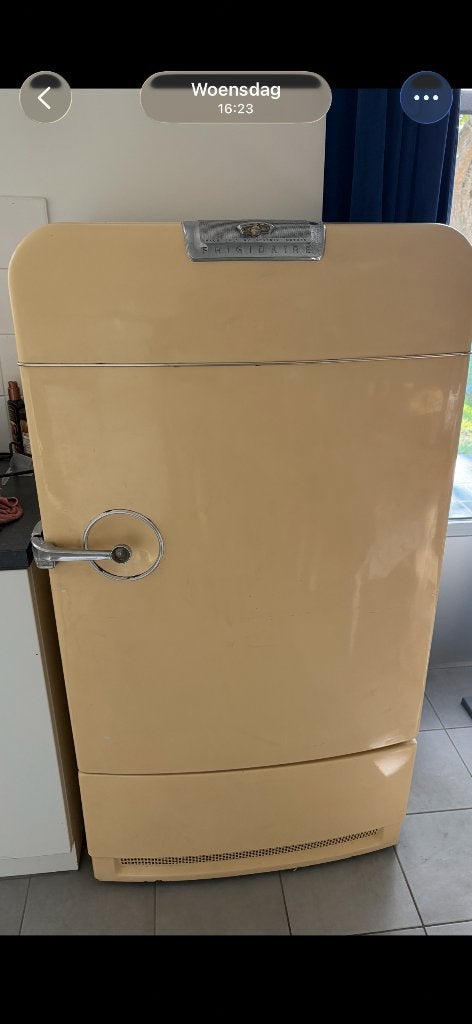 Retro, Ophalen