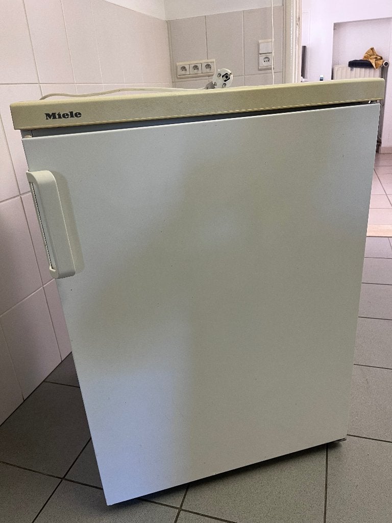 Petit réfrigérateur Miele en bon état, urgent, seulement 75€, Autres types, Enlèvement, Comme neuf
