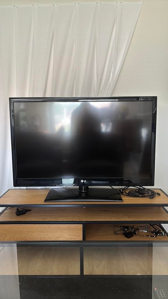 TV LG 42 inch, Ophalen, Zo goed als nieuw, LG