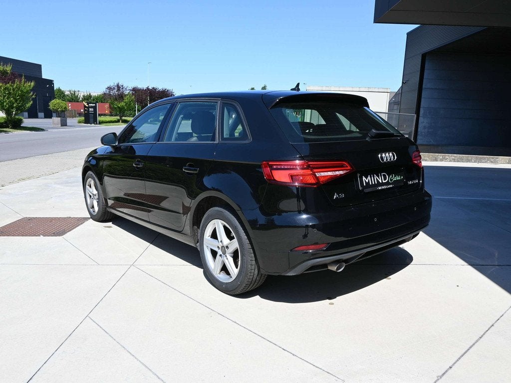 Audi A3 A3 Sportback 30 TDi Business Edit. S tron. (EU6d-T.), Auto's, Audi, Gebruikt, Euro 6, 4 cilinders, Zwart