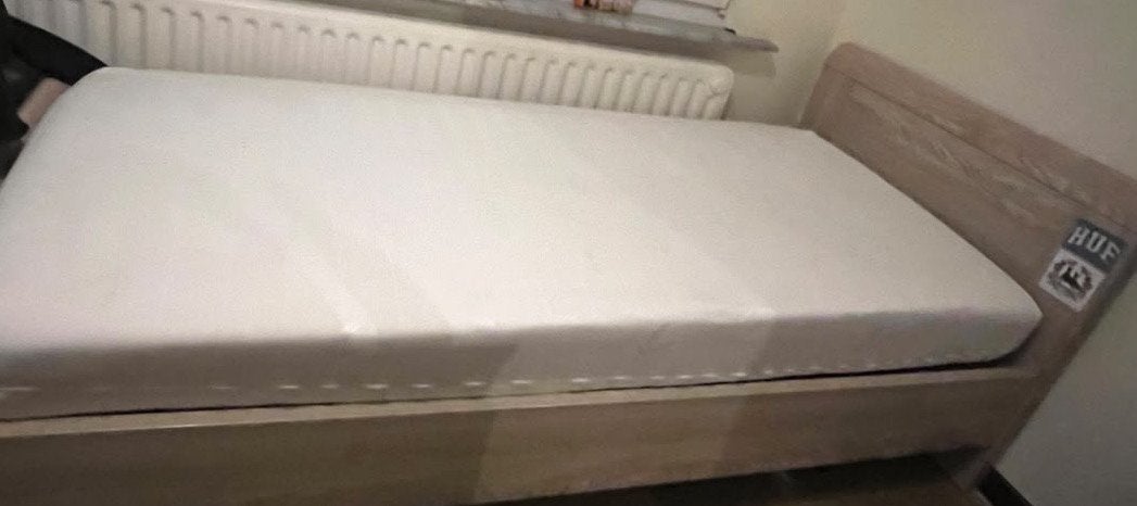 Eénpersoonsbed, Enlèvement, Comme neuf