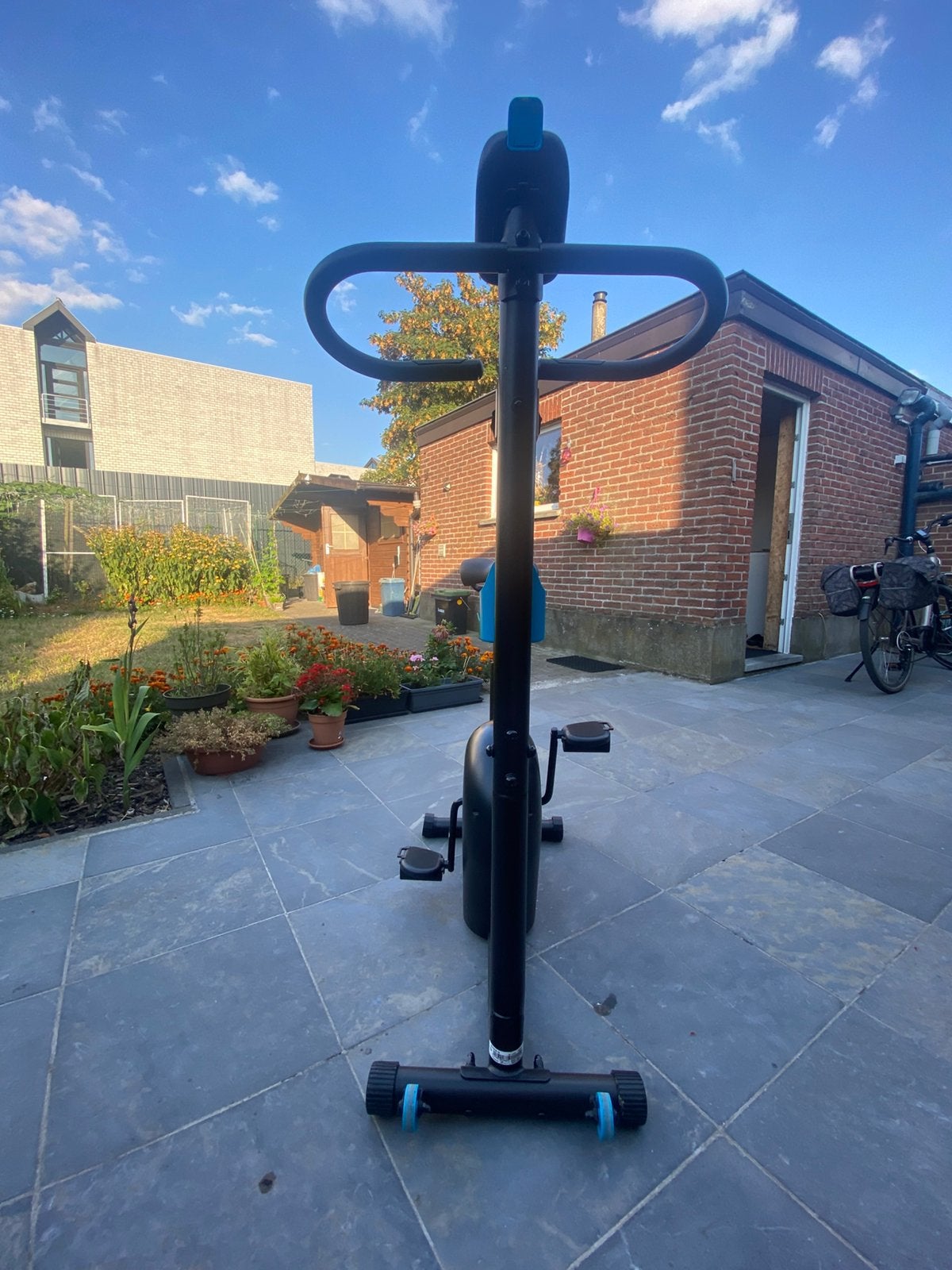 Hometrainer, Enlèvement, Comme neuf