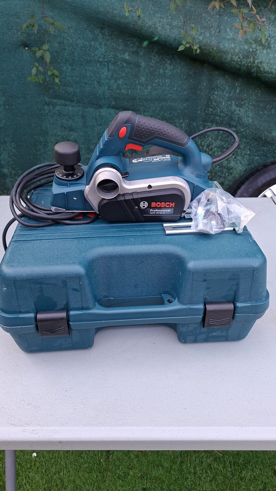 Bosch Professional GHO 26-82D, Bricolage & Construction, Enlèvement, Neuf