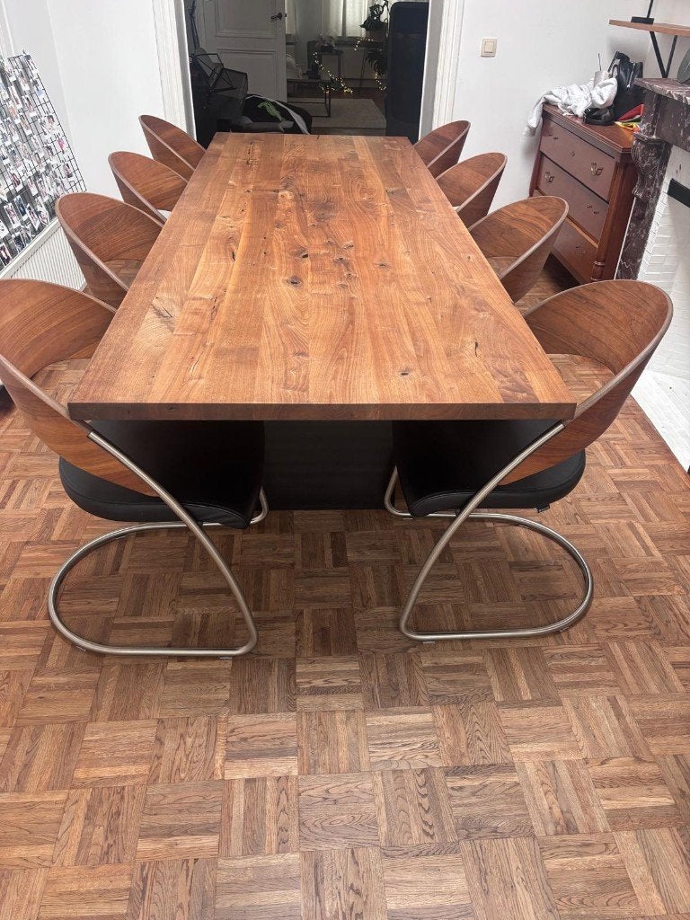 Grote eettafel in notelaar inclusief 8 stoelen Musterring, Modern design, Comme neuf, 100 à 150 cm, Enlèvement