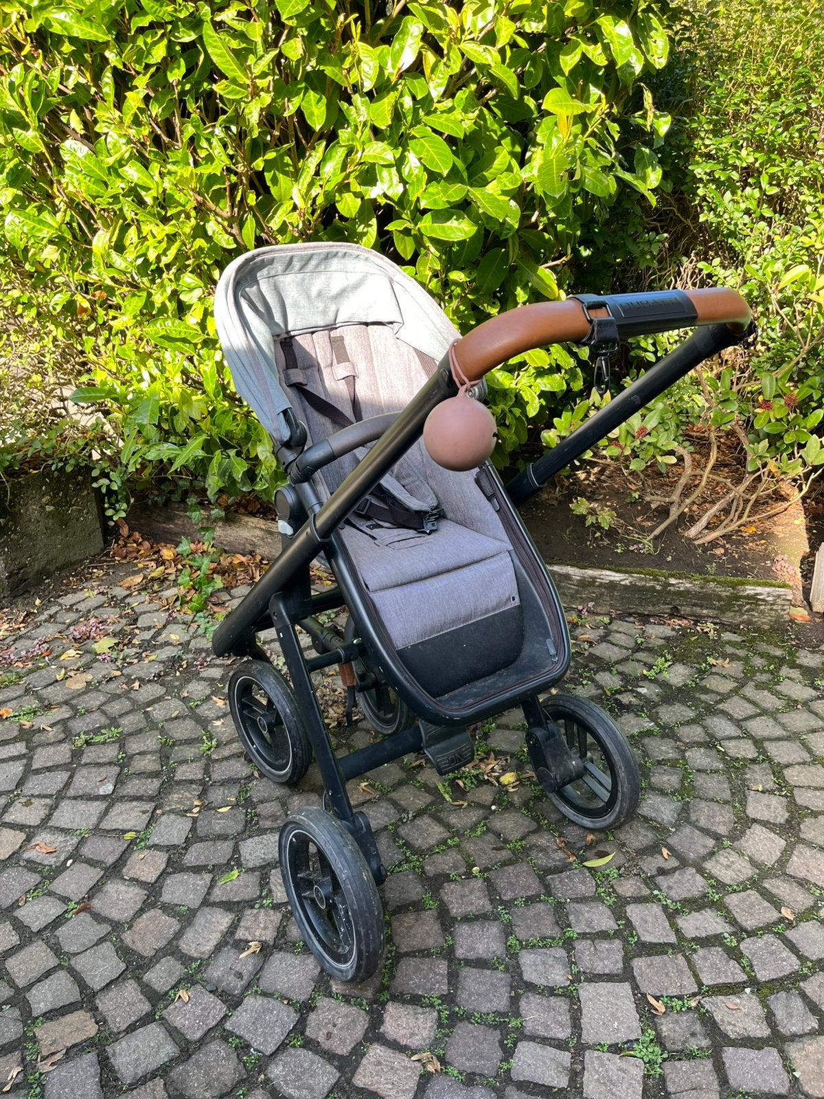 Dubatti kinderwagen, Kinderen en Baby's, Gebruikt, Luchtbanden, Ophalen, Kinderwagen