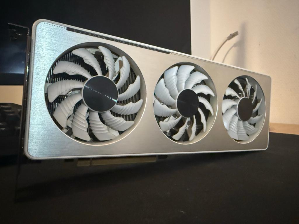 GIGABYTE GeForce RTX 3060 Vision 12GB, Informatique & Logiciels, Cartes vidéo, GDDR6, PCI-Express 4, Comme neuf, Enlèvement