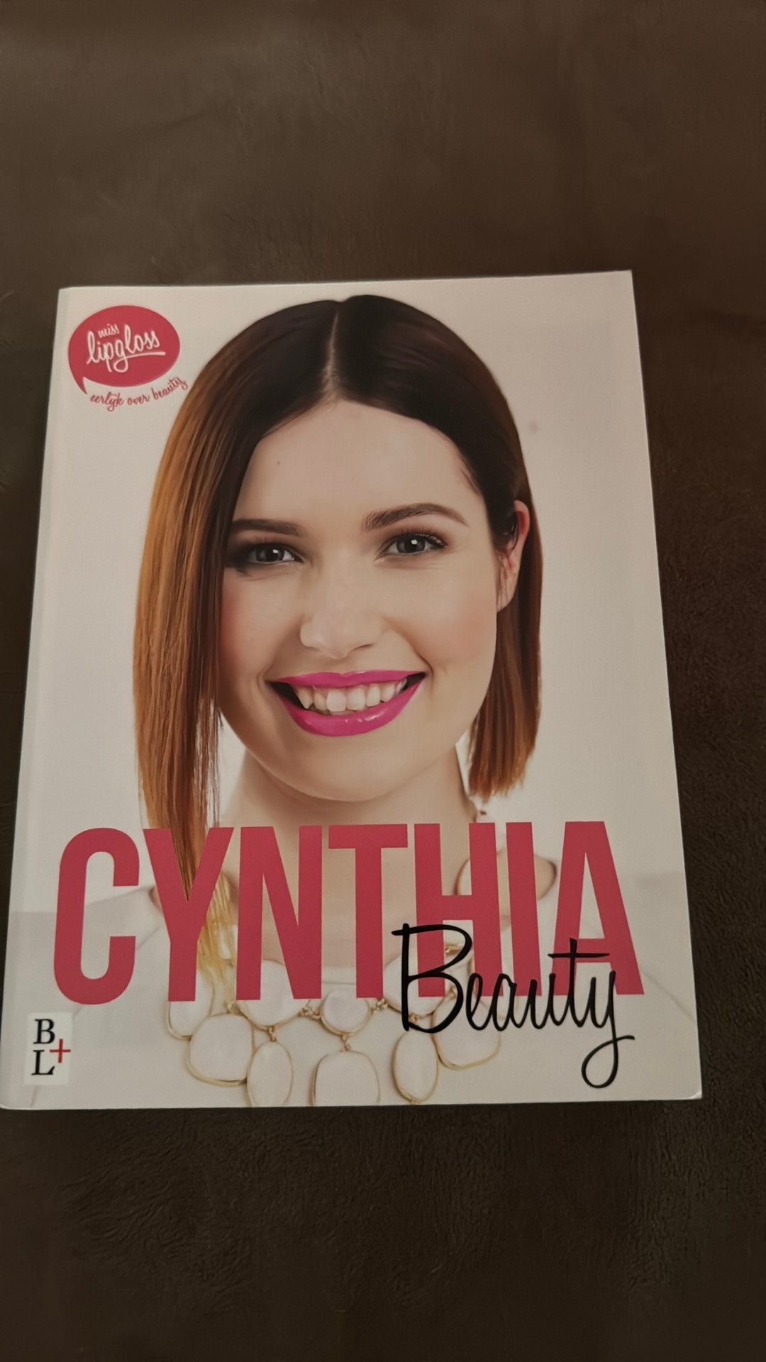 Cynthia Schultz - Beauty, Ophalen of Verzenden, Zo goed als nieuw, Make-up en Cosmetica
