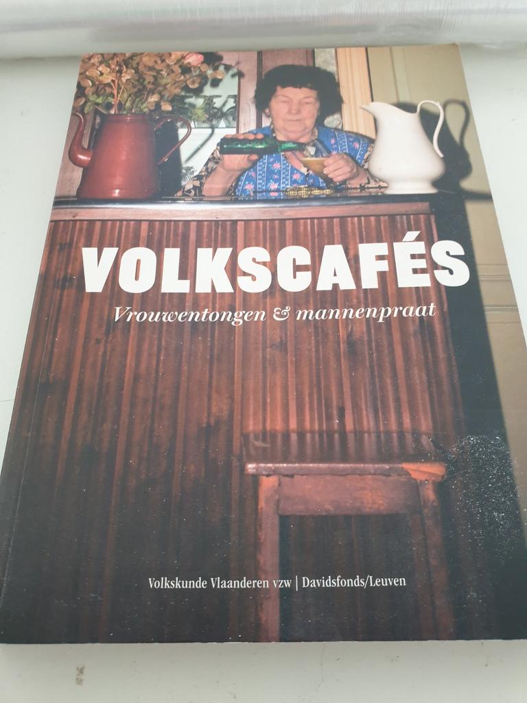 Volkscafés : Vrouwentongen & mannenpraat, Ophalen of Verzenden, 20e eeuw of later, Zo goed als nieuw